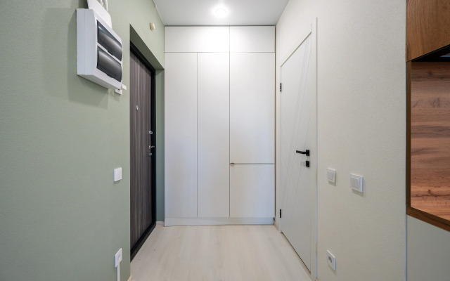Stilnaya Studiya S Novym Remontom Flat