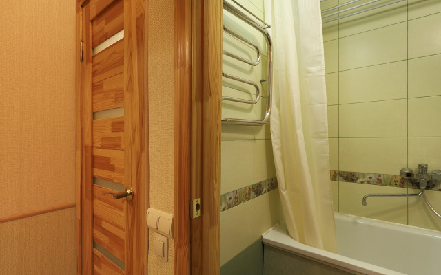 Na Voroshilova Apartments