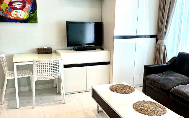 Serenity Wongamat Apartments