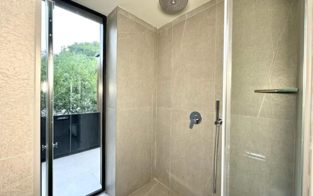 Design Hotel & Private Spa – Tbilisi Edition Hotel