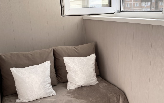 Evro Studiya v Rayone Parka Galitskogo Apartments