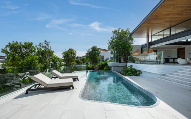 Zavaya 360 View Luxury Retreat with Pool Villa