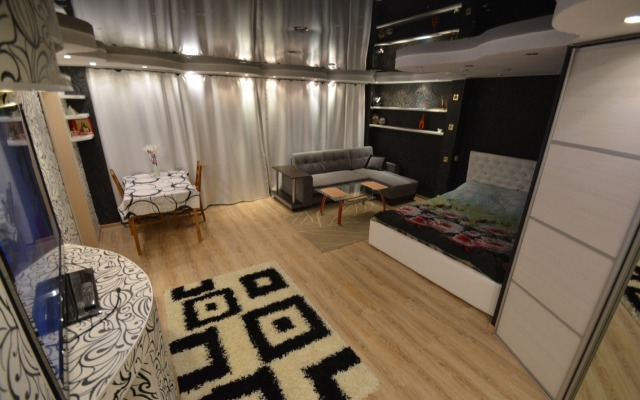 Апартаменты Ленина 16