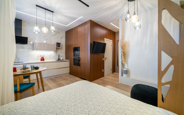 Uyutnaya Studiya Real Apartment