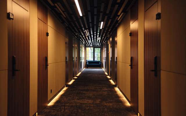 Отель СредиГор