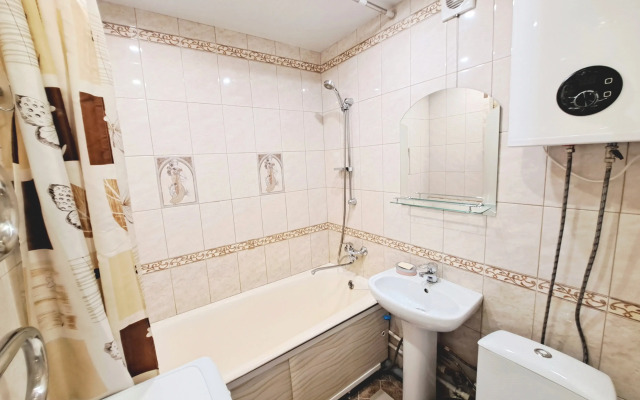 Dvukhkomnatnaya Prospekt Komsomolskij 15 Flat