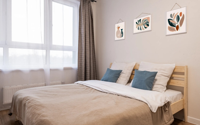 Covremennaya dlya chetyrekh gostey Flat