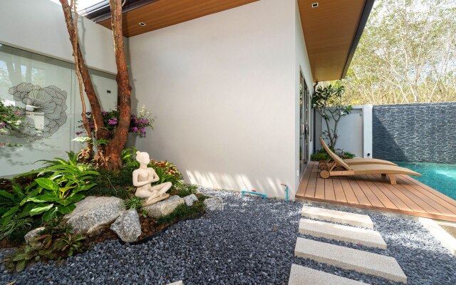3 Spalni S Sobstvennoy Saunoy I Privatnym Basseynom Villa