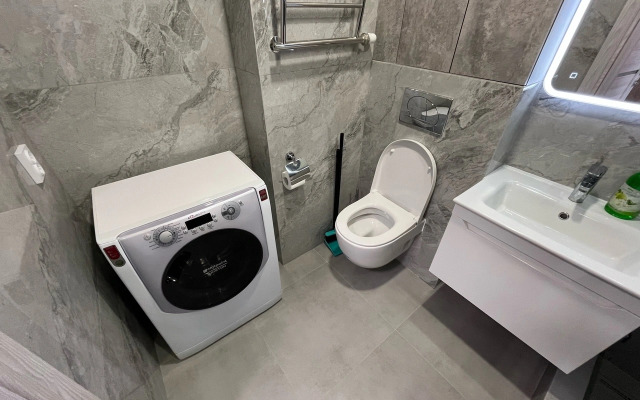 Квартира Камбарская 94