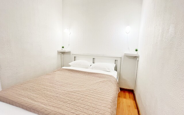 Апартаменты В шаге от метро