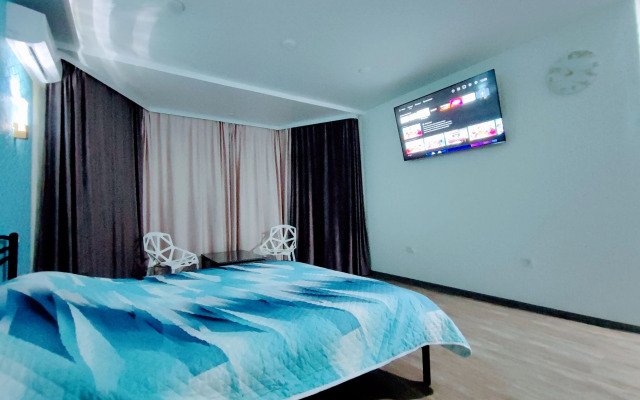 Апартаменты Люкс с кондиционером и бойлером в центре Абакана