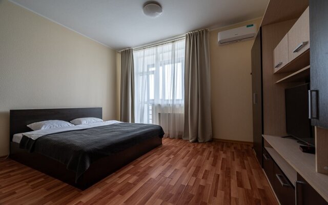Apartment Rooms-ekb 8 Marta Street 190 (17 floor, 582)