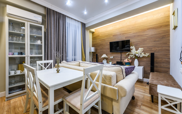 Oplot - Semejnye premium 1 Apartments