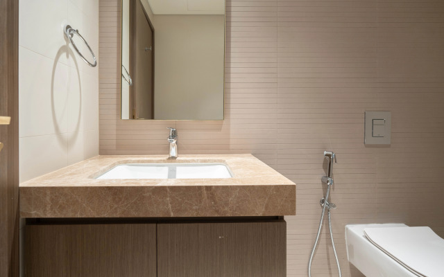 Keyrock Palm-View Luxury Stay in Grand Bleu Apartments