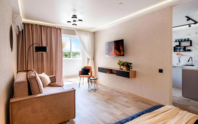 Ryadom s Aeroportom Flat