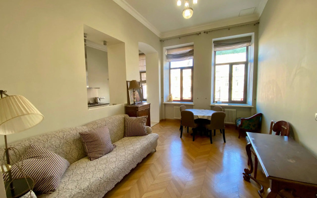 Апартаменты для 6 человек у набережной канала Грибоедова