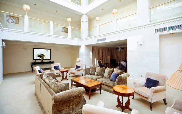 Hotel Pontos Plaza