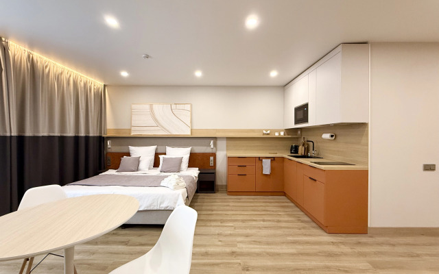 Well Deluxe Apartment