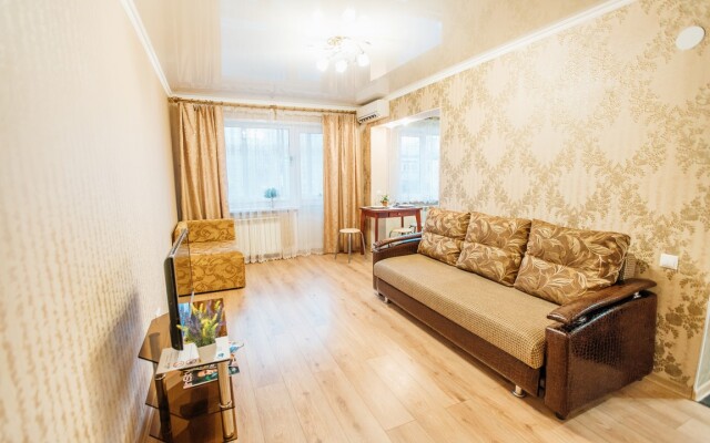 Апартаменты Двухкомнатные апартаменты на Октябрьской 10