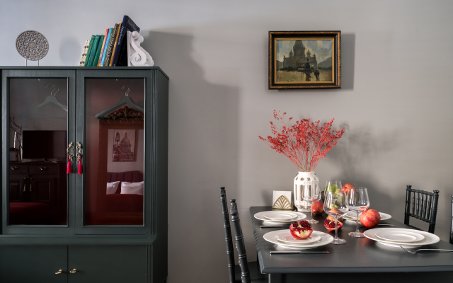 Апартаменты Двухкомнатные с Лепниной