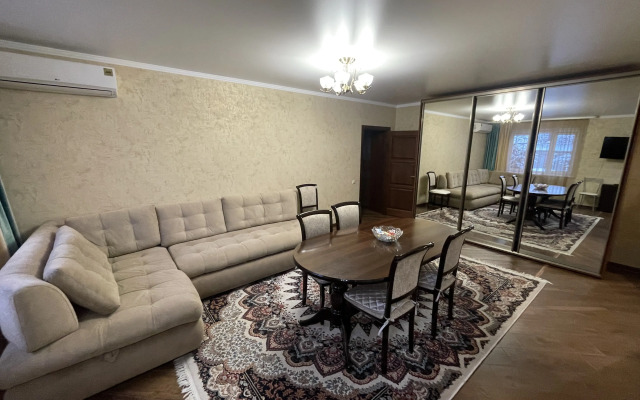 Квартира Уютная евро двушка в центре Владикавказа, на ул.Ленина 15