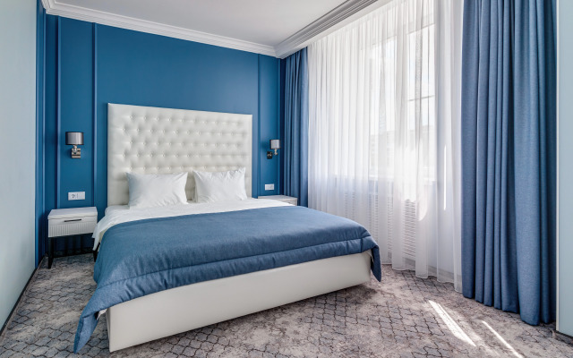 Matreshka Hotel