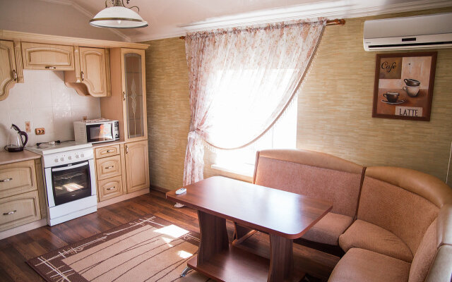 Aleksandrovskij Hotel