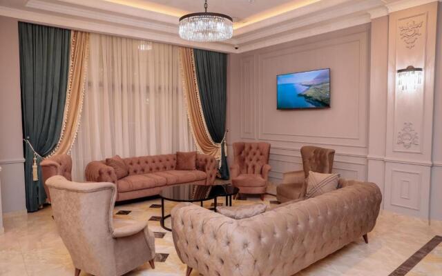 Resident Hotel
