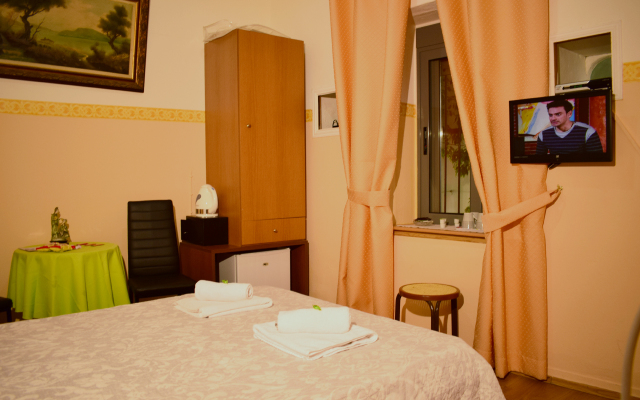 Stoa Rooms Apartments