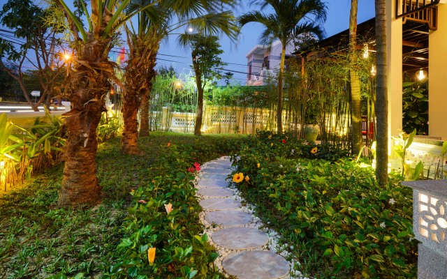 Hoian Field Villa And Spa Hotel