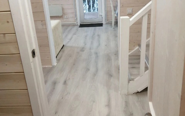 Chastnyij Dom s Verandoj i Saunoj Private House