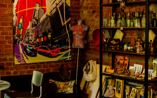 Tolstoy Art Hostel