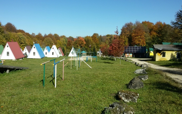Serebryanyij Klyuch Lago-Naki Chalet