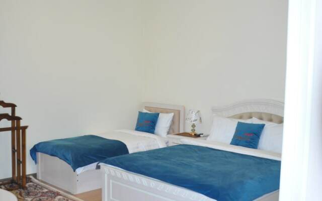 Qala Hotel