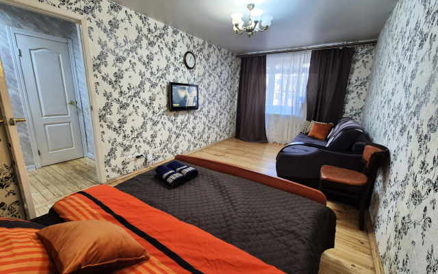 V Tsentre Na Ul Tsentralnaya Flat