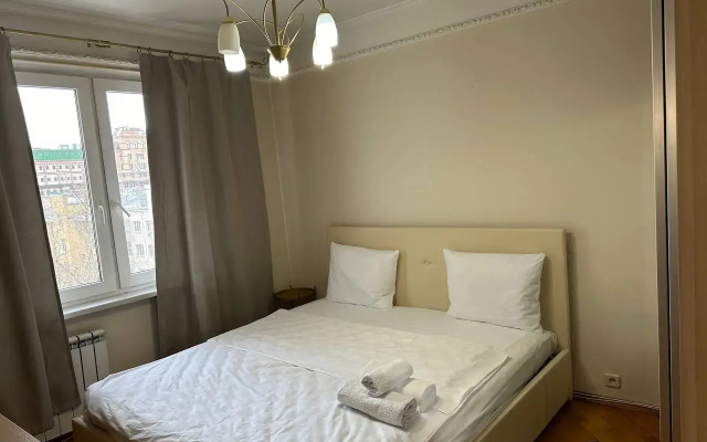 Квартира Двухкомнатная на м Маяковская