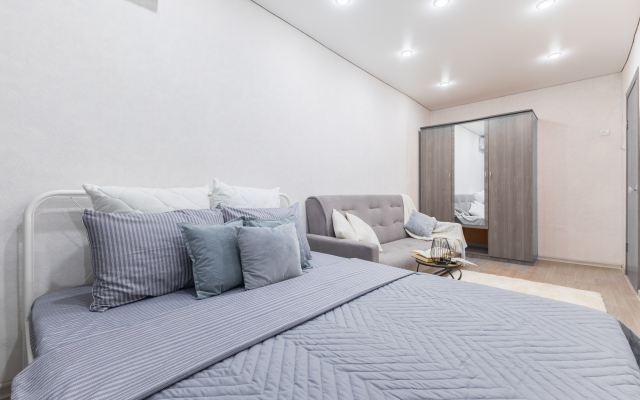 Na Bolshoy Krasnoy 3 Flat
