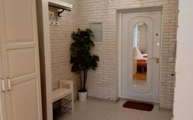 Квартира Студия на улице Максима Рыльского д 11  корп 1