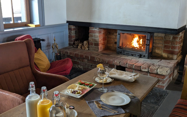 Гостевой Дом Конь в Пальто Музей и Постой