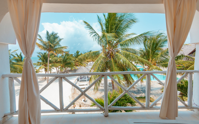 Twiga Beach Resort & Spa