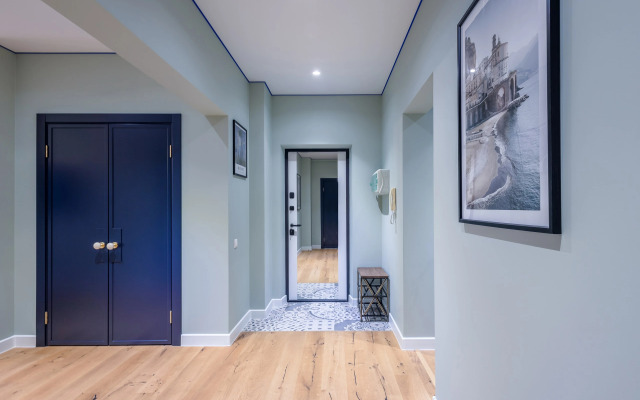 Квартира MyHomeYourHome на Невской 19