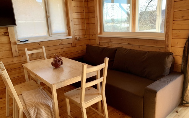 Ladozhskij Bereg-1 Private House