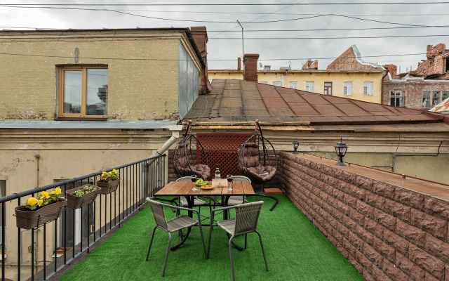 J&N Apartments s kaminom i letney terrasoy v samom tsentre istoricheskogo Vyborga Krasnoflotskaya 1 Apartments