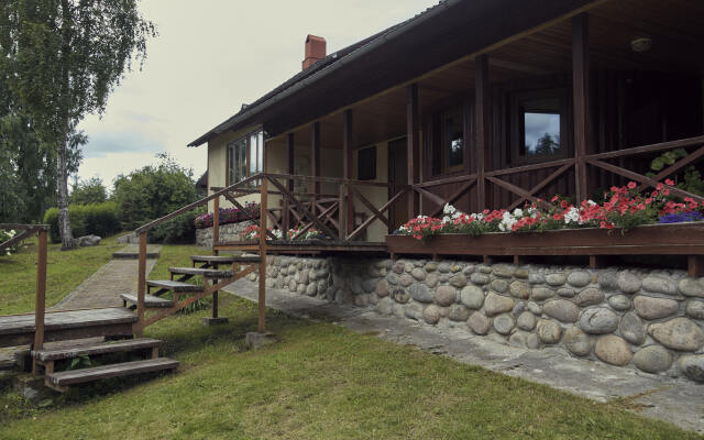 Гостевой дом Усадьба Земляничная