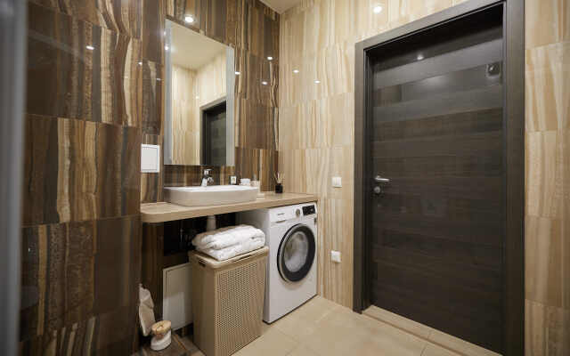 Pisatelya 2 Apartments
