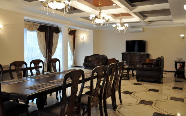 Medved Villa