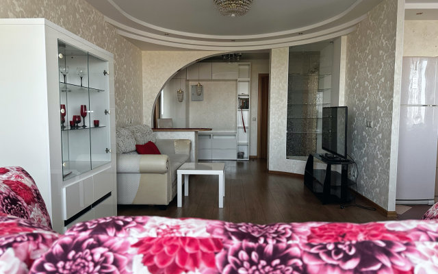 Квартира с панорамным видом на реку и все монастыри