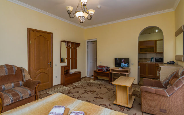 U Bocharova Ruchya Hotel