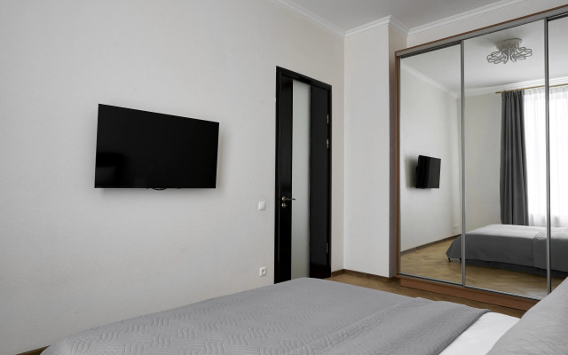 Апартаменты Bridge Apartments