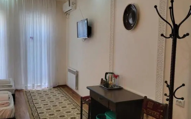 Отель Dili Orom